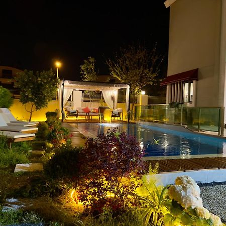 Villa Annabell1 With Swimming Pool And Jacuzzi, 3 Floors بيليك المظهر الخارجي الصورة
