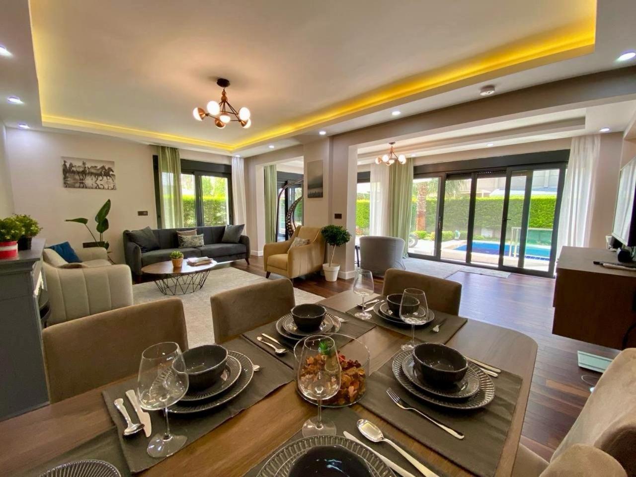 Villa Annabell1 With Swimming Pool And Jacuzzi, 3 Floors بيليك المظهر الخارجي الصورة