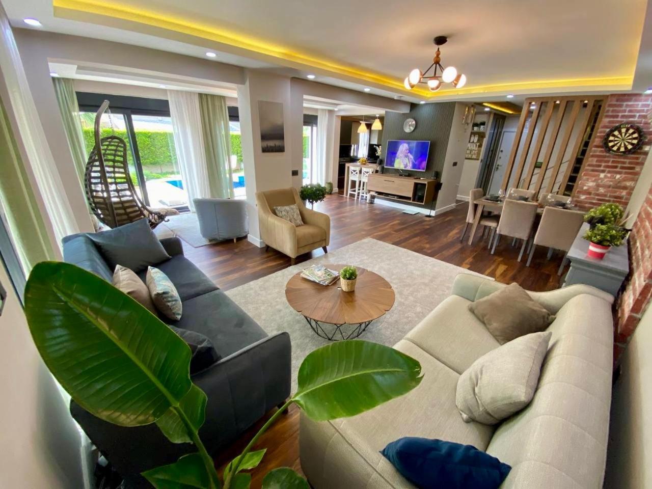 Villa Annabell1 With Swimming Pool And Jacuzzi, 3 Floors بيليك المظهر الخارجي الصورة